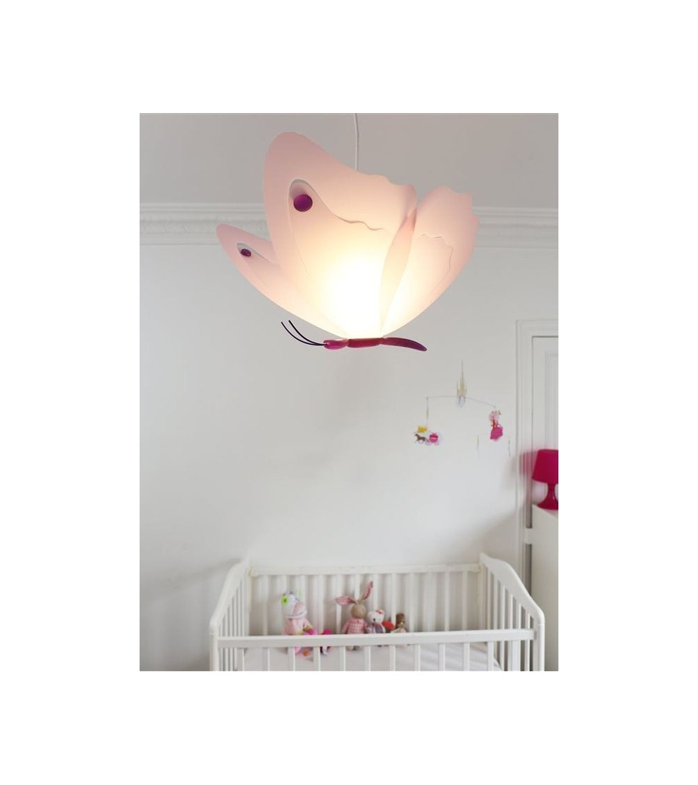 Suspension enfant PAPILLON : Un luminaire enchanteur et raffiné